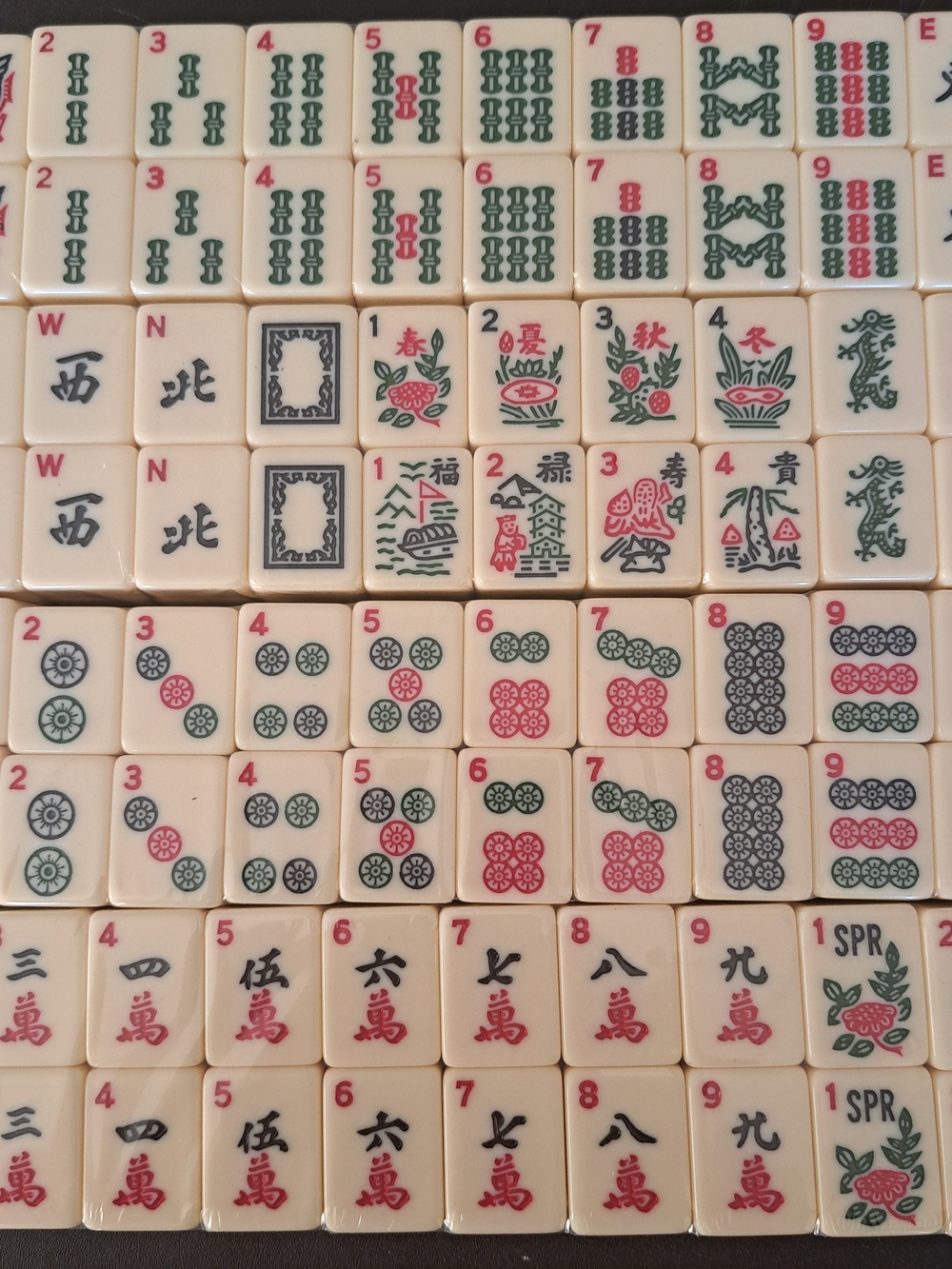 American Mahjong Tile Set with Pink and White Tiles And Blue Mat Set - Picture 3 of 16